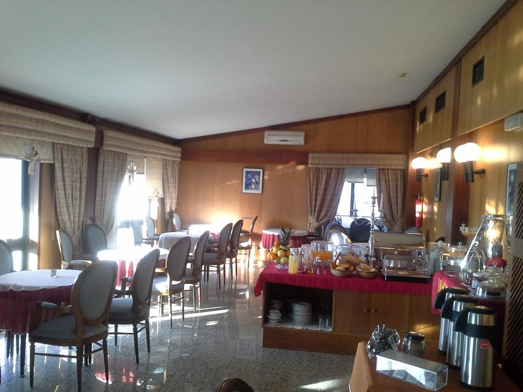 Hotel Amaranto Amarante Extérieur photo